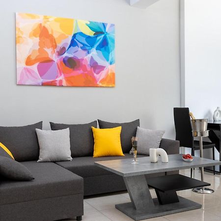 H4 Art Sparta Apartment Luaran gambar