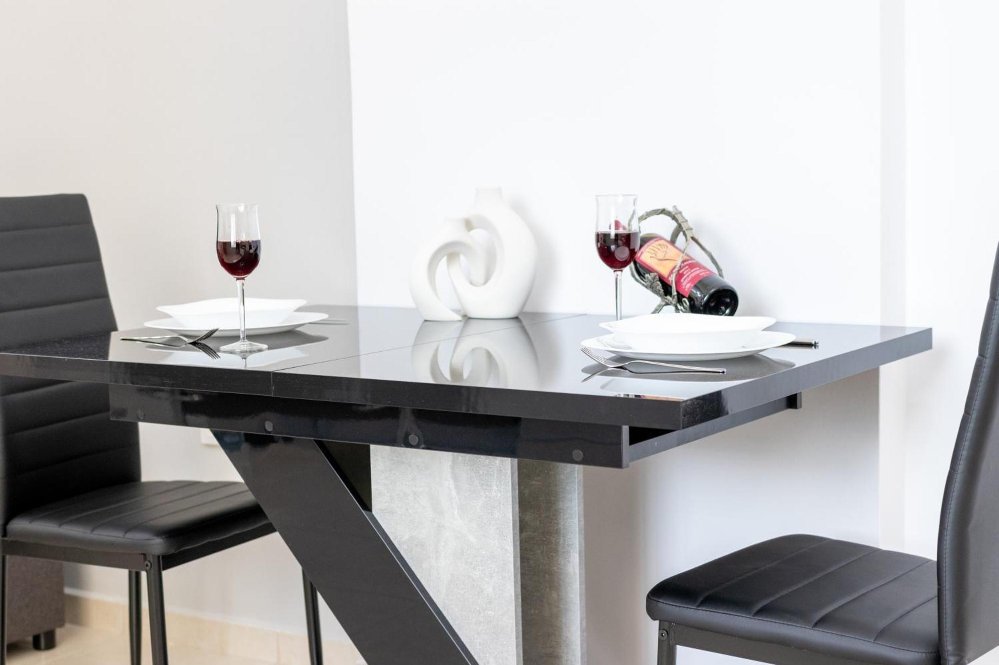 H4 Art Sparta Apartment Luaran gambar